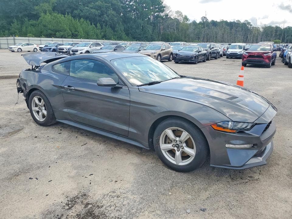 2019 FORD MUSTANG 4