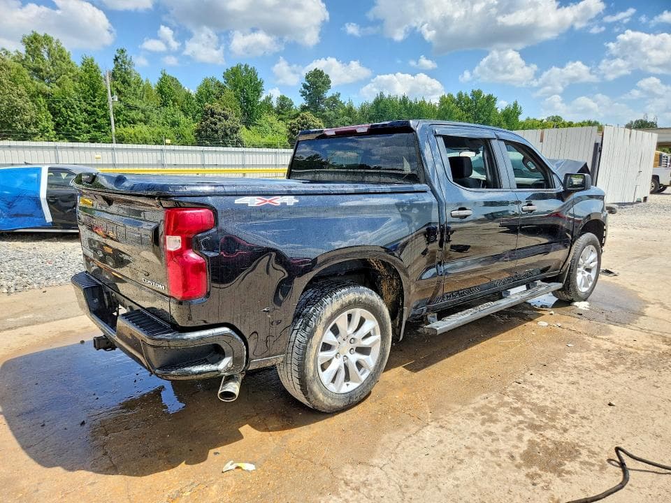 2020 CHEVROLET SILVERADO K1500 CUSTOM 3