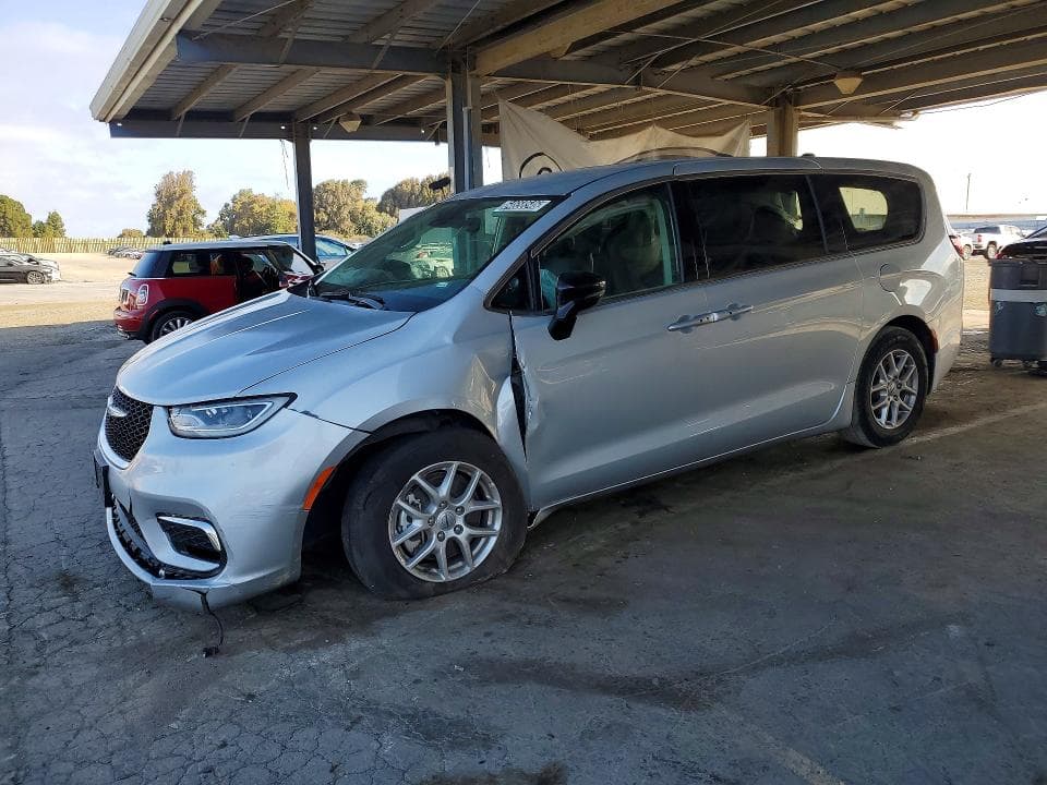 2024 CHRYSLER PACIFICA TOURING L - 1