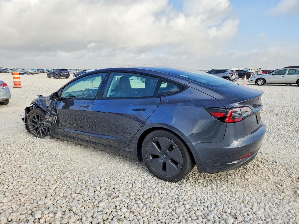 2023 TESLA MODEL 3 2