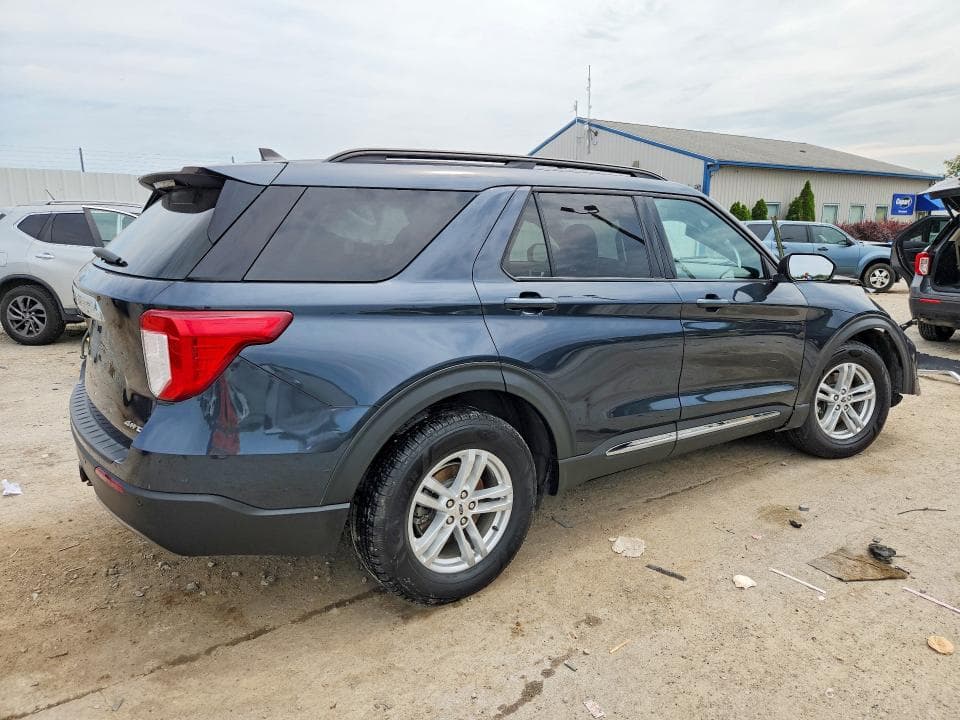 2022 FORD EXPLORER XLT 3