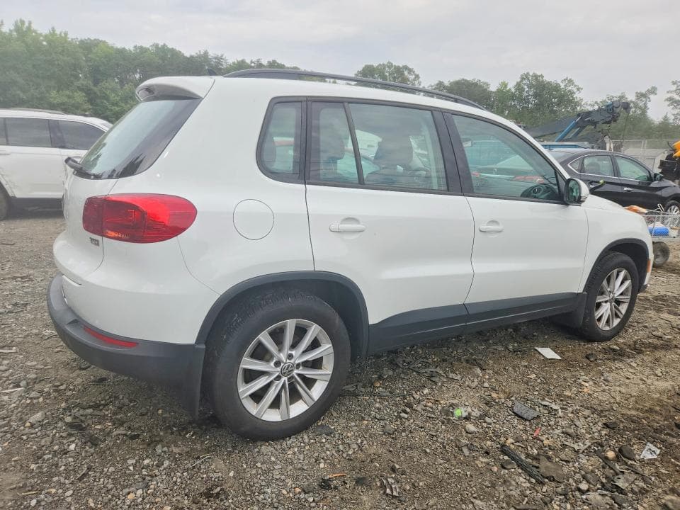2018 VOLKSWAGEN TIGUAN LIMITED 3