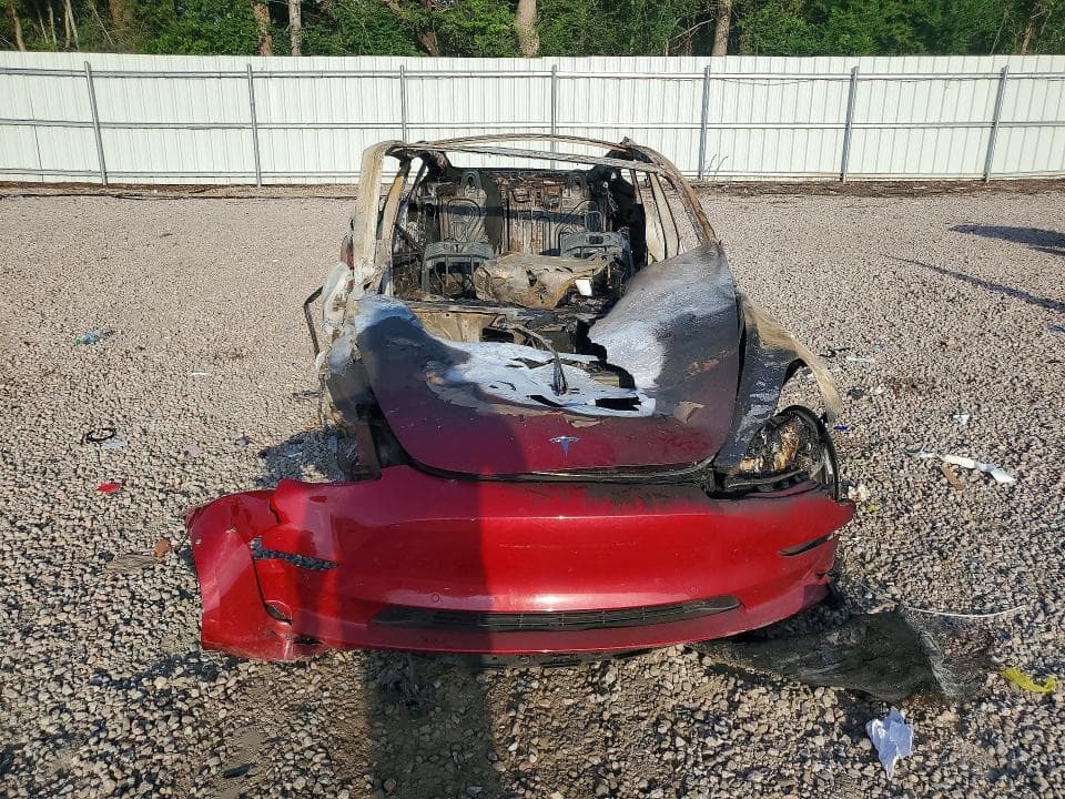 2018 TESLA MODEL 3 5