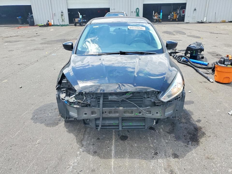2018 FORD FOCUS SE 5