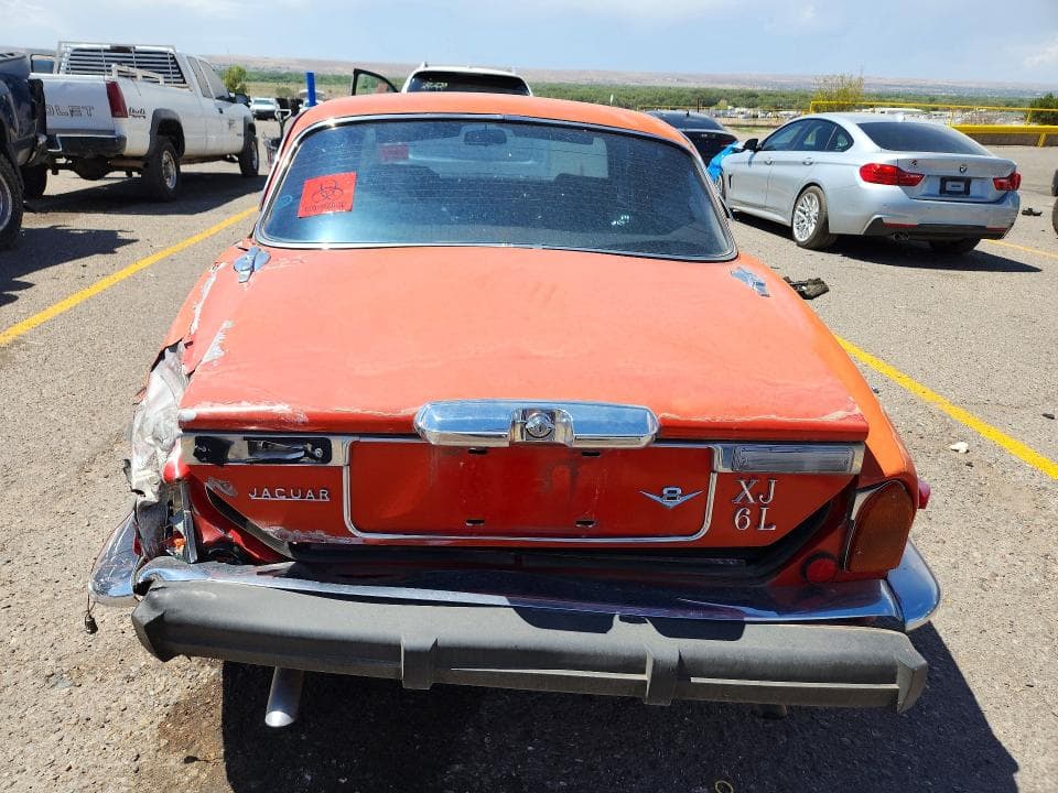 1976 JAGUAR XJ6 6