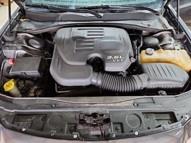 2018 CHRYSLER 300 S 11