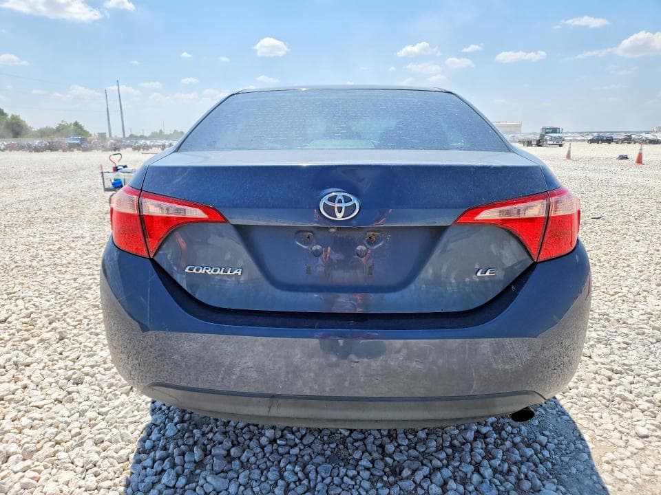 2017 TOYOTA COROLLA LE 6