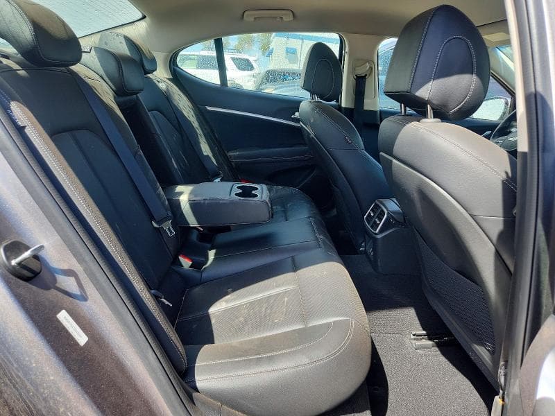 2025 GENESIS G70 2.5T STANDARD 10