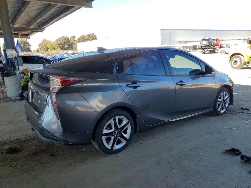 2017 TOYOTA PRIUS THREE TOURING 3