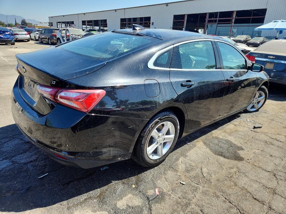 2022 CHEVROLET MALIBU LT 3