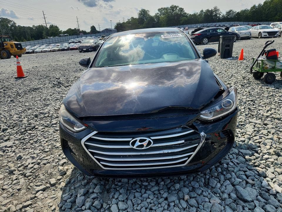 2018 HYUNDAI ELANTRA SE 5