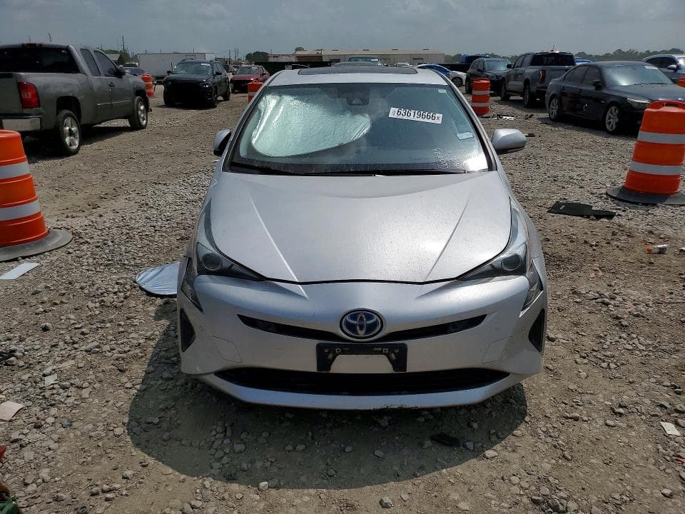 2018 TOYOTA PRIUS FOUR 5