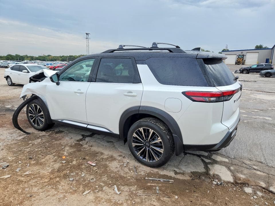 2026 NISSAN PATHFINDER PLATINUM 2