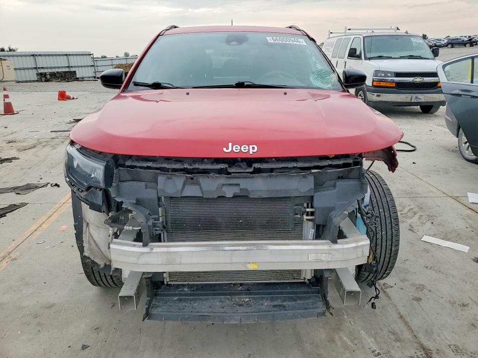 2024 JEEP COMPASS LATITUDE LUX 5