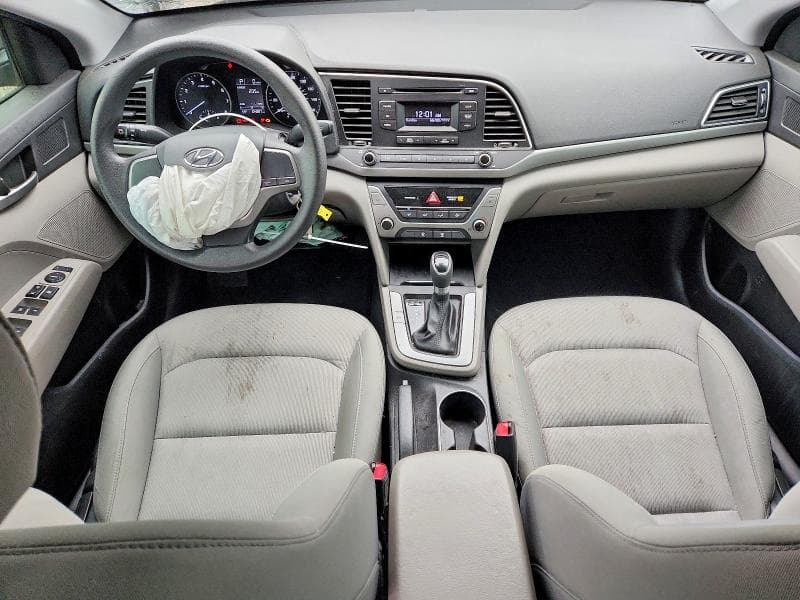 2017 HYUNDAI ELANTRA SE 8
