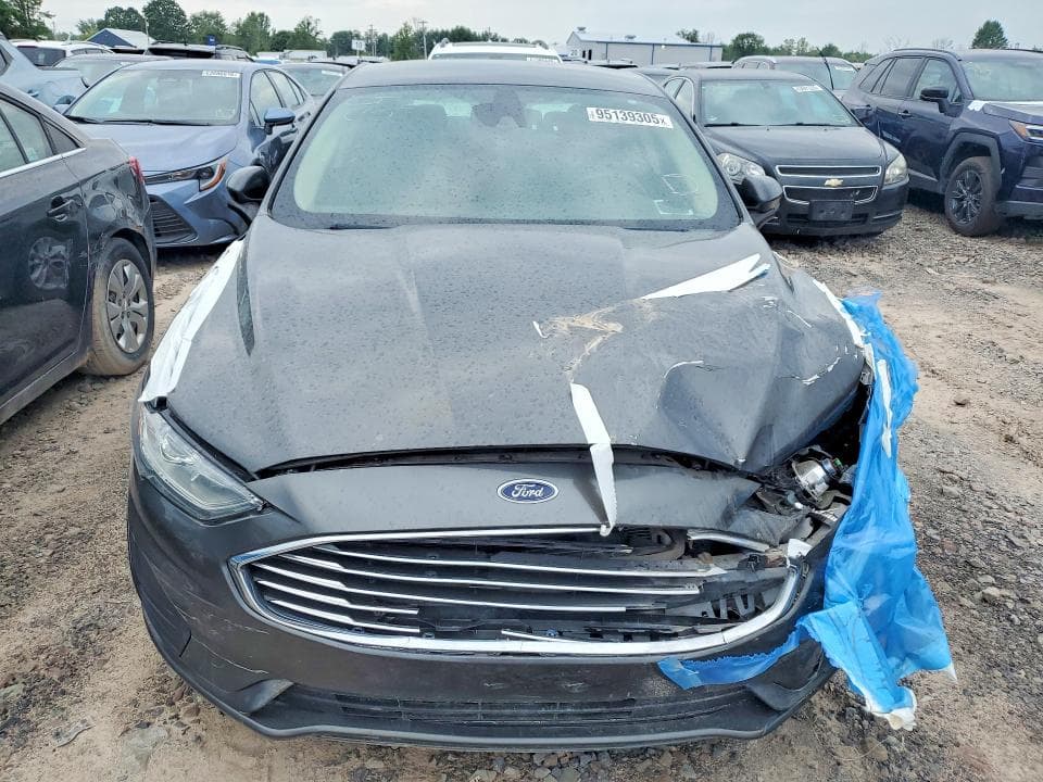 2019 FORD FUSION SE 5