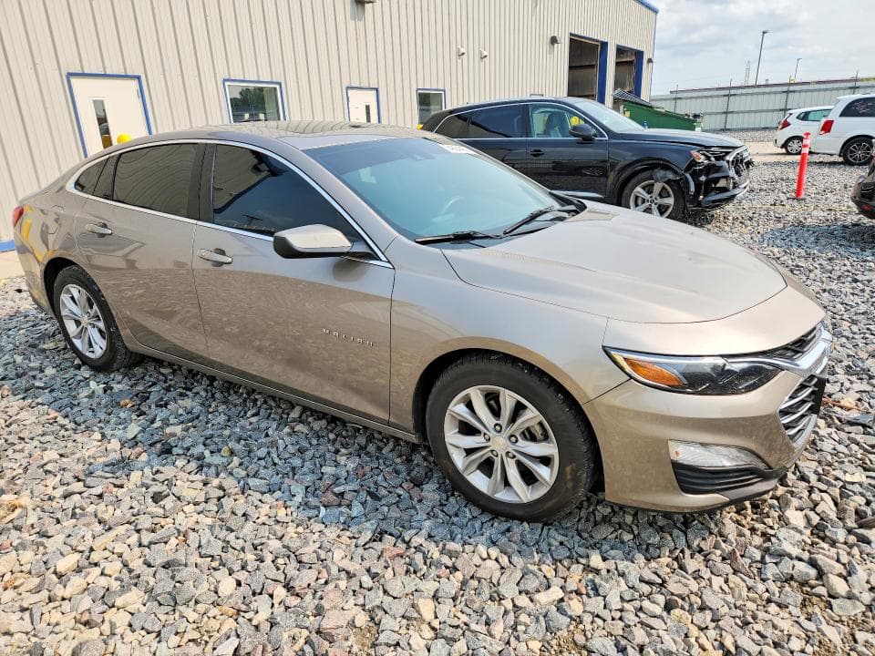 2023 CHEVROLET MALIBU LT 4