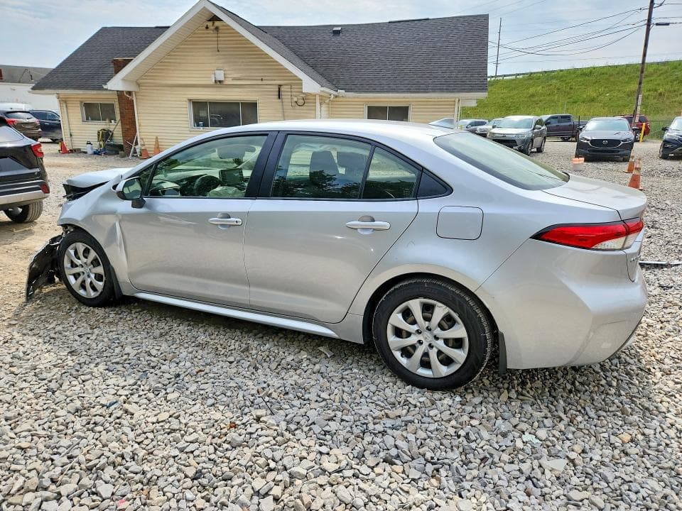 2020 TOYOTA COROLLA LE 2