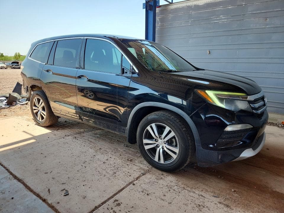 2017 HONDA PILOT EX 4