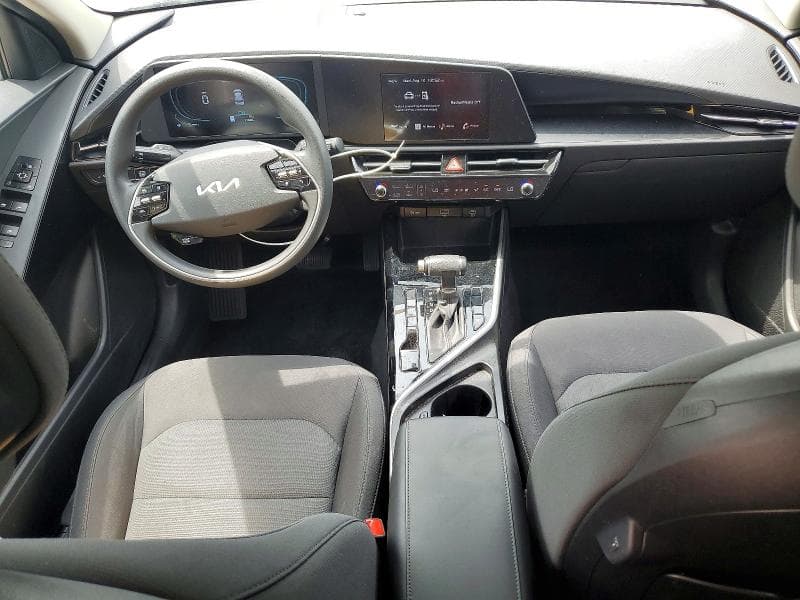 2026 KIA NIRO LX 8