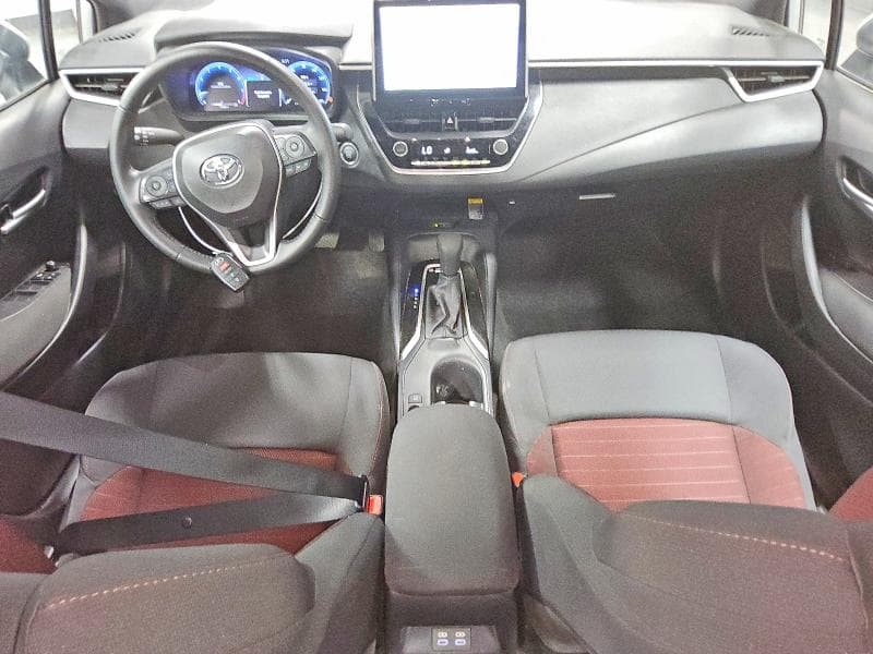 2026 TOYOTA COROLLA SE 8