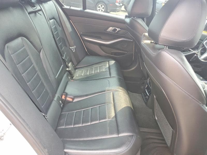 2020 BMW 330XI 10