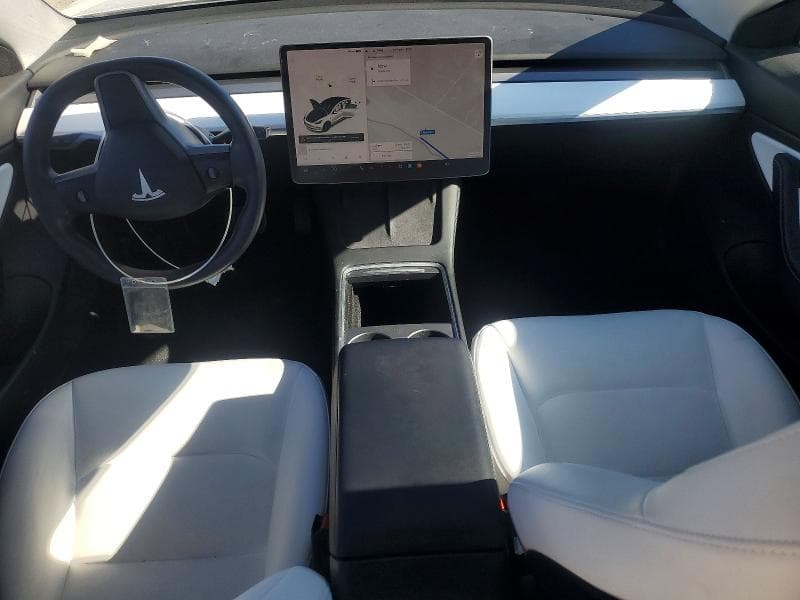 2021 TESLA MODEL 3 8