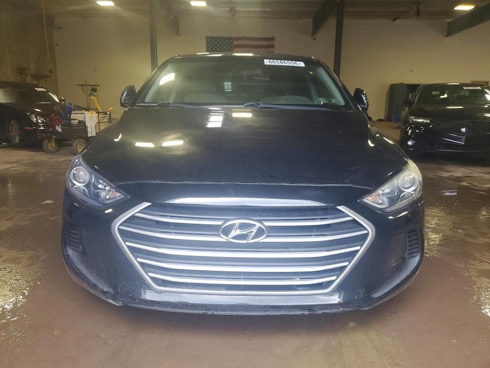 2017 HYUNDAI ELANTRA SE 5