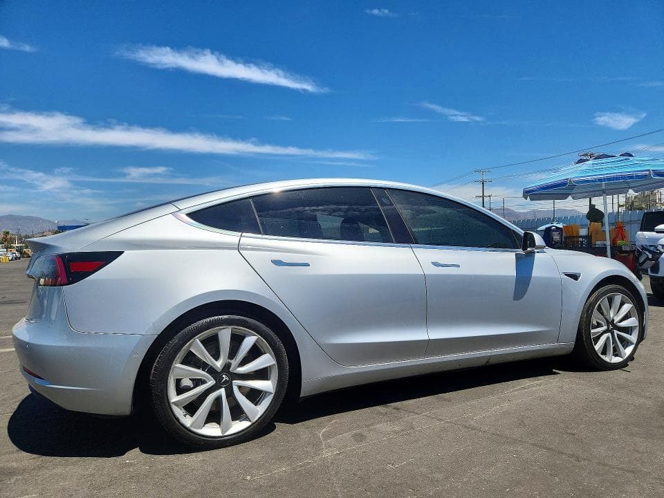 2018 TESLA MODEL 3 3