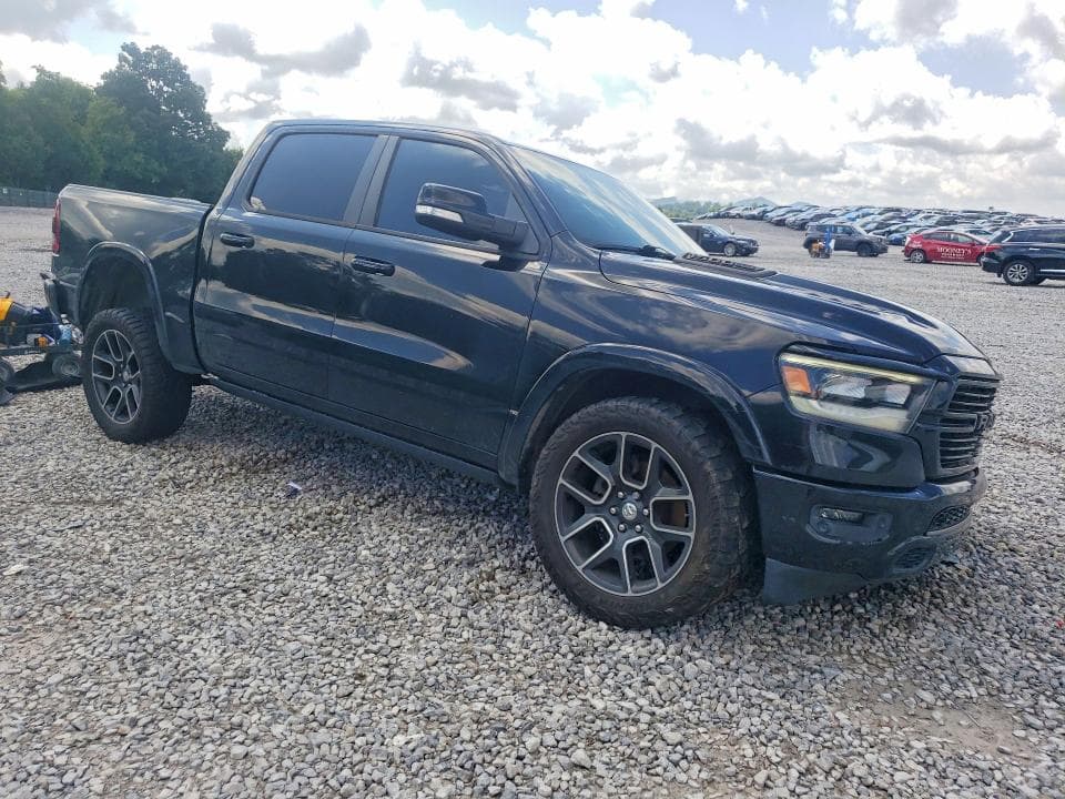2019 RAM 1500 LARAMIE 4