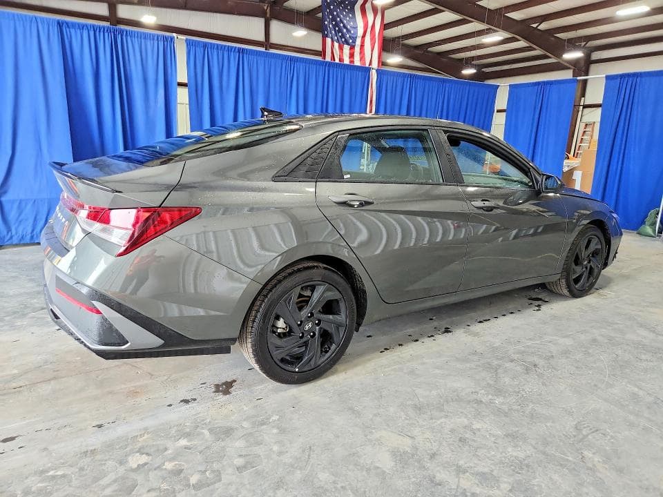 2026 HYUNDAI ELANTRA SEL SPORT 3