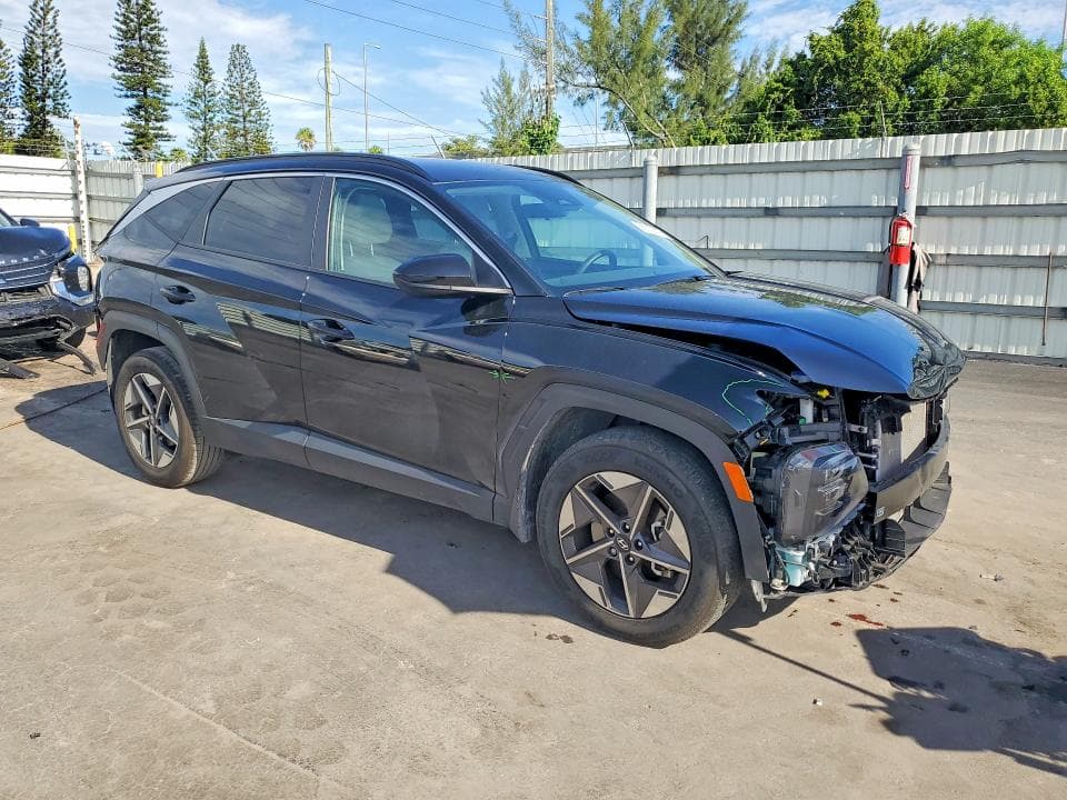 2025 HYUNDAI TUCSON SEL 4