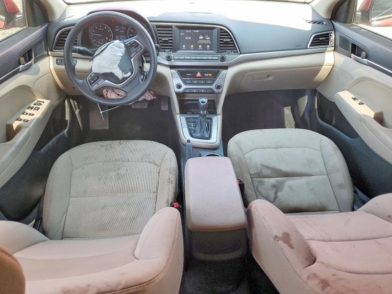 2018 HYUNDAI ELANTRA SE 8