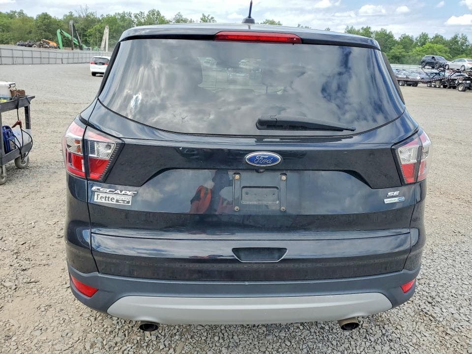 2017 FORD ESCAPE SE 6