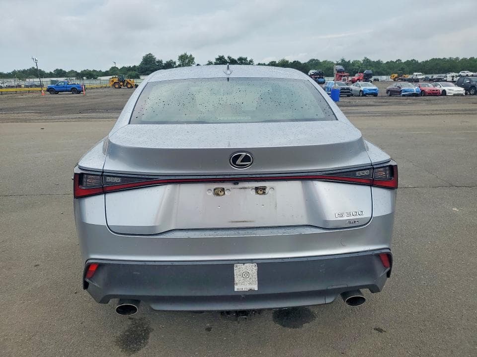 2021 LEXUS IS 300 6