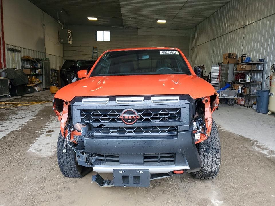 2025 NISSAN FRONTIER PRO-4X 5