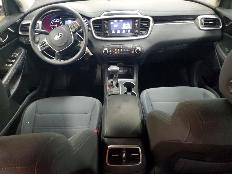 2019 KIA SORENTO LX 8