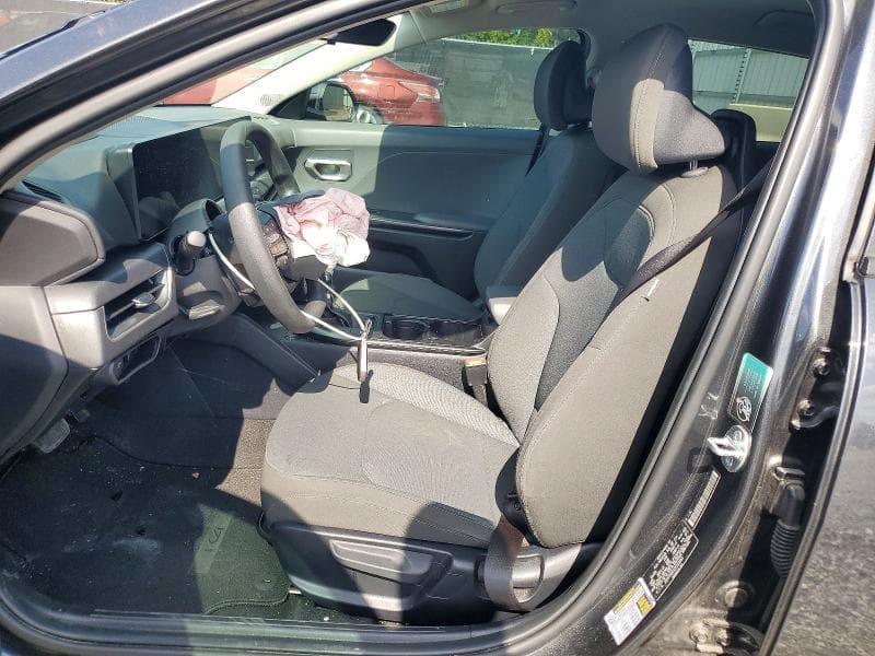 2025 KIA K4 LXS 7