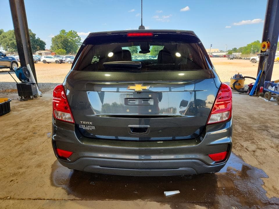 2020 CHEVROLET TRAX LS 6
