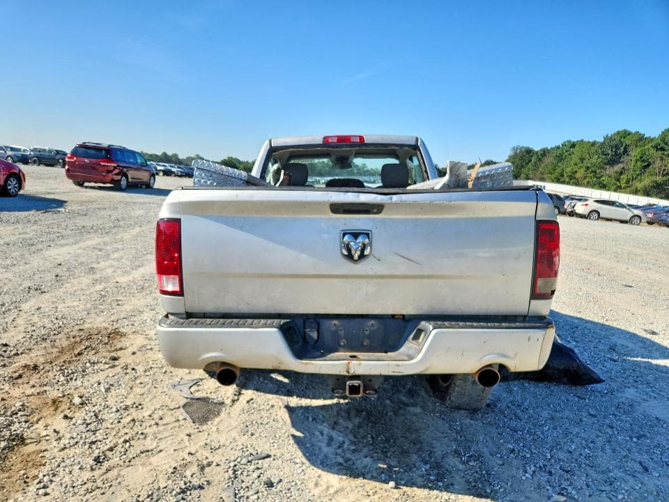 2017 RAM 1500 ST 6