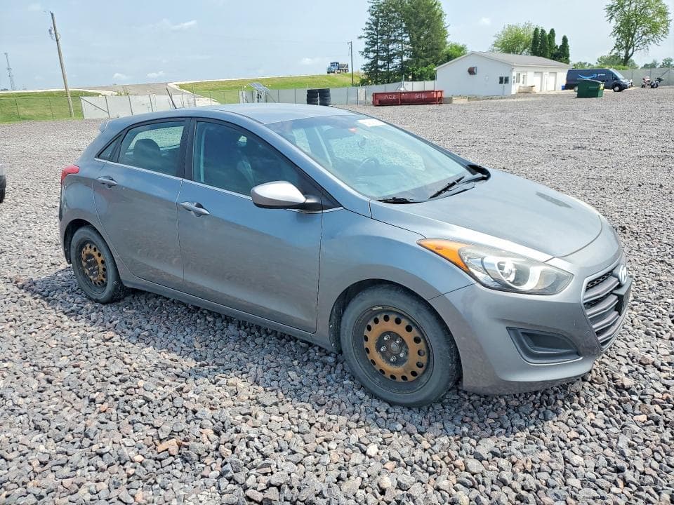 2017 HYUNDAI ELANTRA GT BASE 4