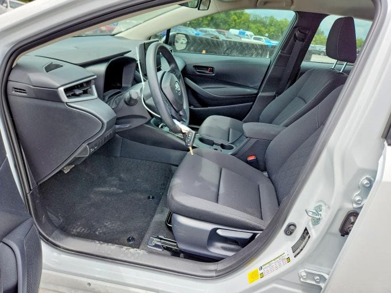 2026 TOYOTA COROLLA LE 7