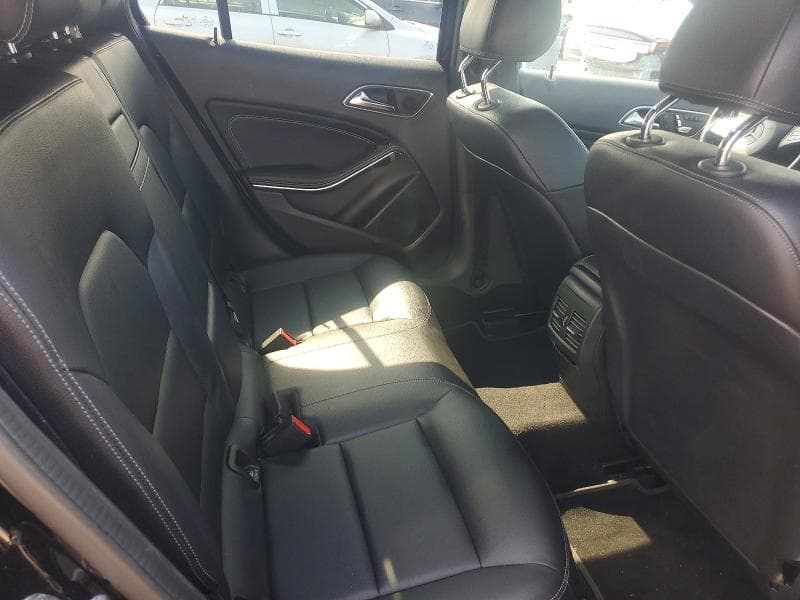 2019 MERCEDES-BENZ GLA 250 4MATIC 11