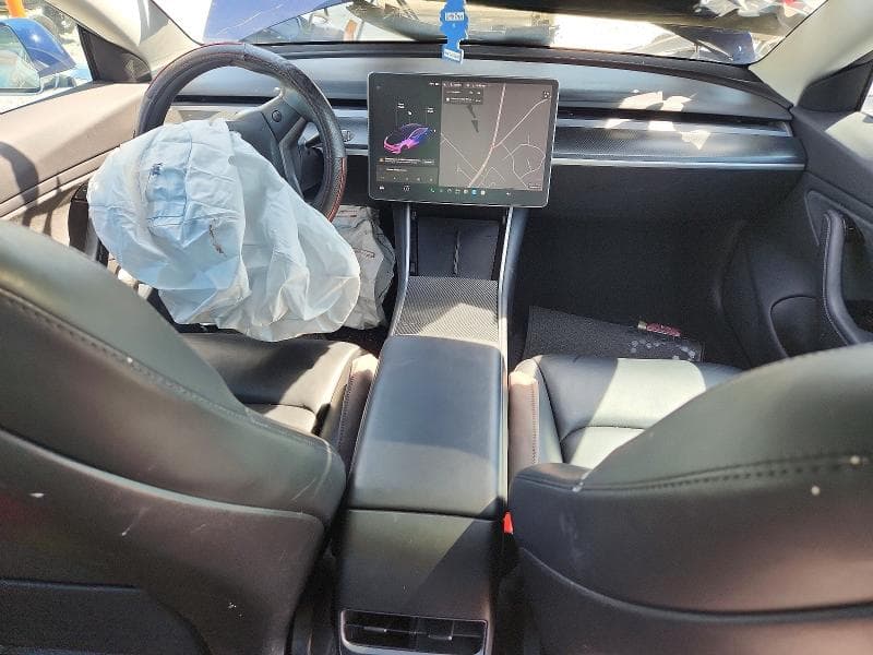 2019 TESLA MODEL 3 8