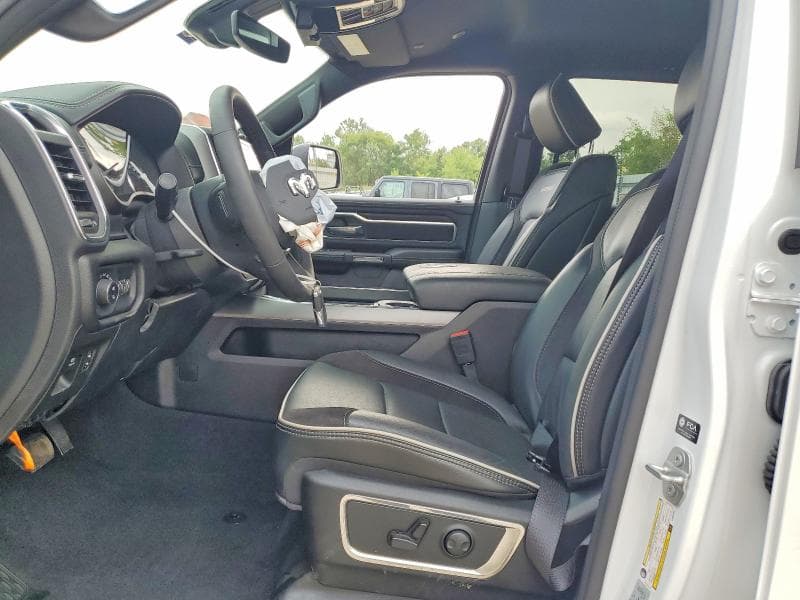 2025 RAM 1500 LARAMIE 7