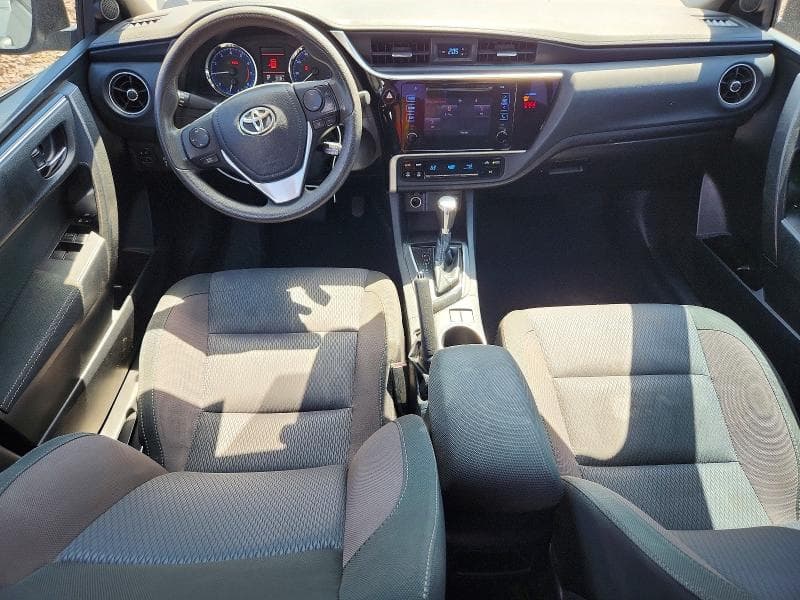 2018 TOYOTA COROLLA LE 8