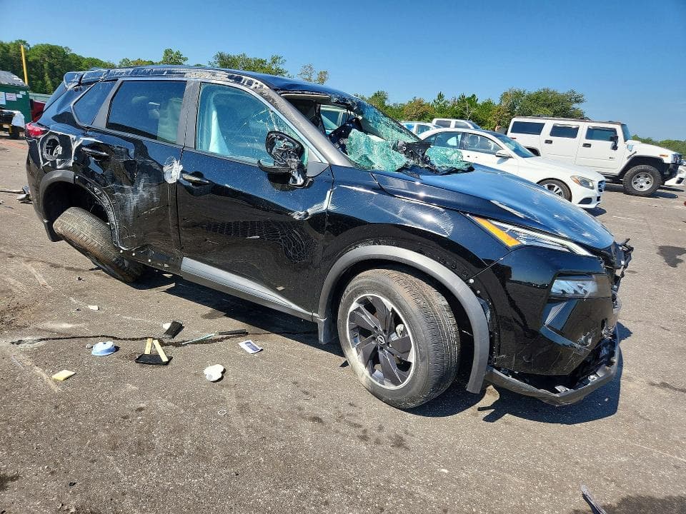 2026 NISSAN ROGUE SV 4
