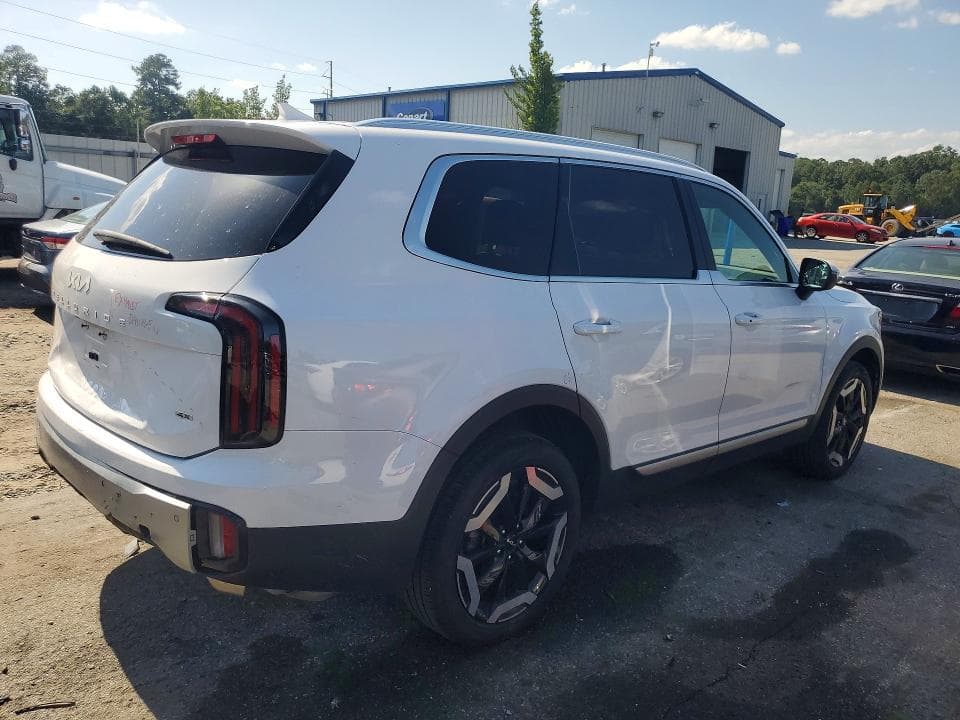 2024 KIA TELLURIDE EX 3