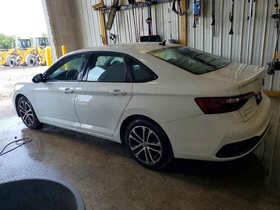 2024 VOLKSWAGEN JETTA SPORT 2