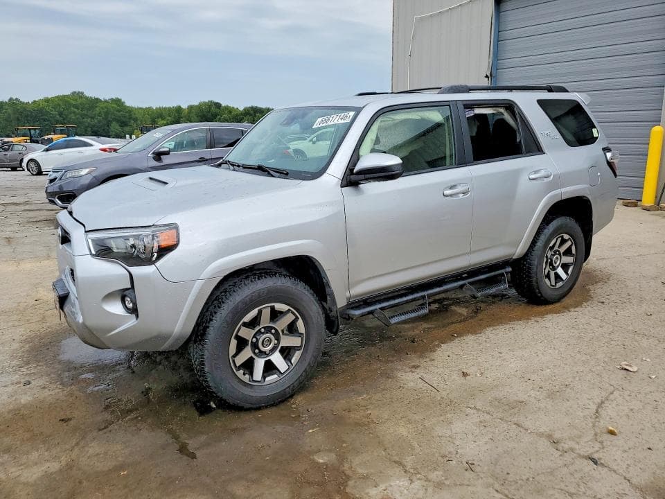 2023 TOYOTA 4RUNNER TRD OFF-ROAD - 1